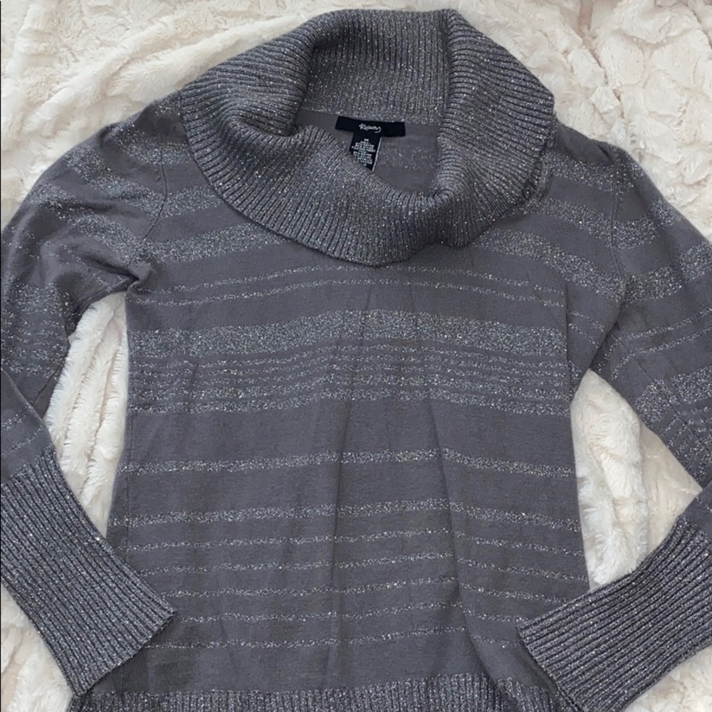Ralsey turtle neck top